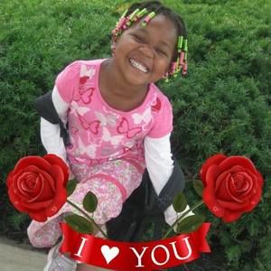 Meet your Posher, Najma